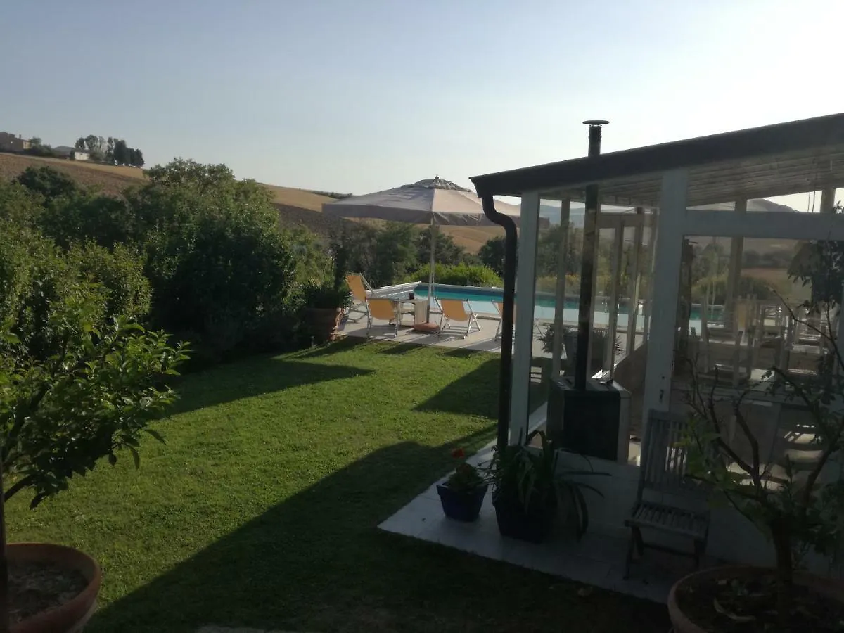 Agriturismo Podere Il Fornacino Santa Luce Farm stay